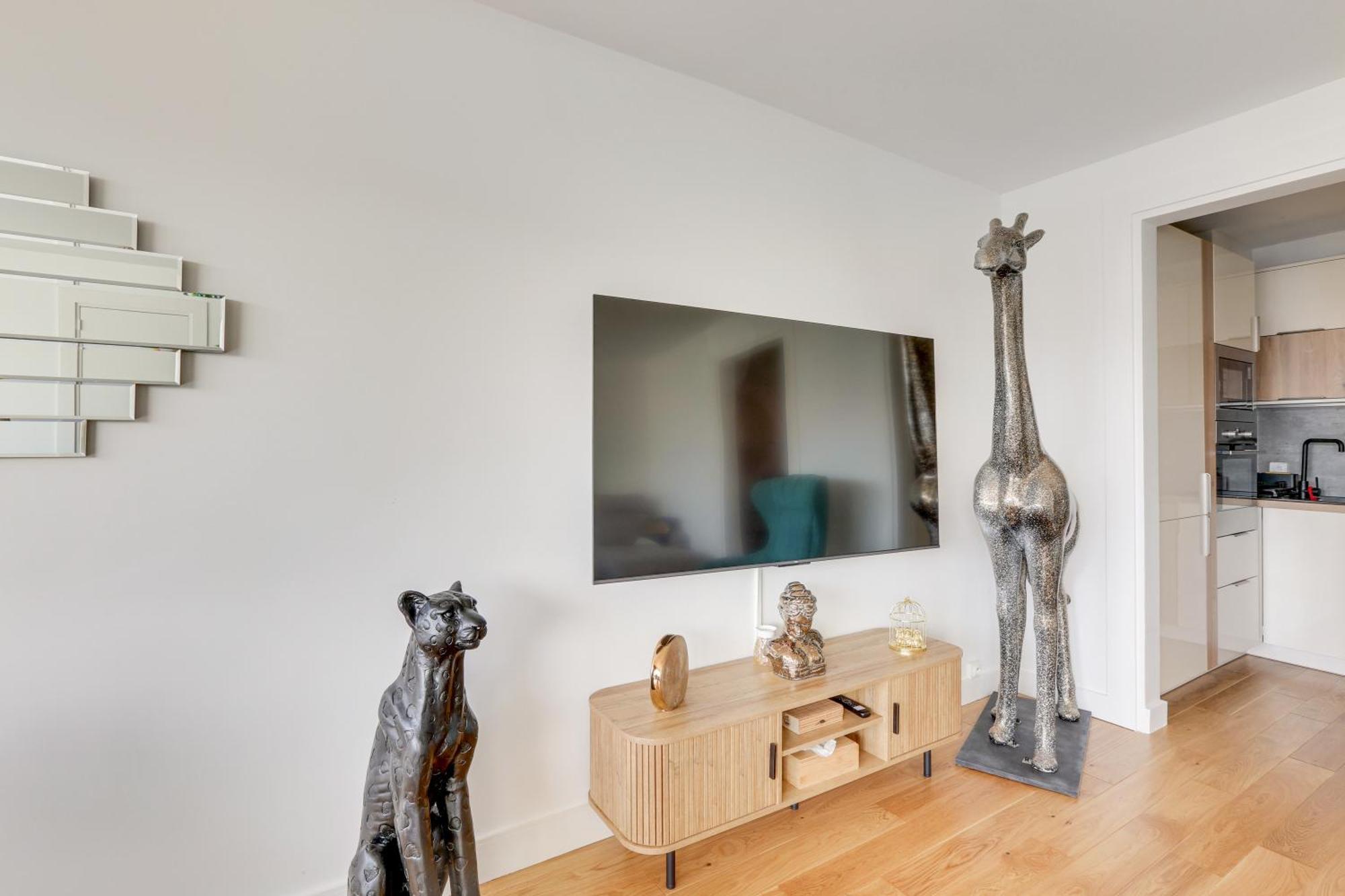 Paris Luxury Apartment 75M2 With Eiffel Tower View, 1 Min Metro, Parking Exterior foto